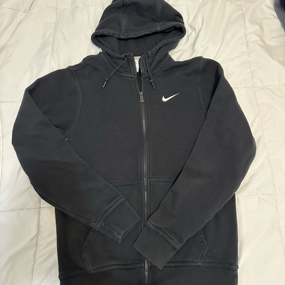 Nike Men's Black Zip-Up Sweater